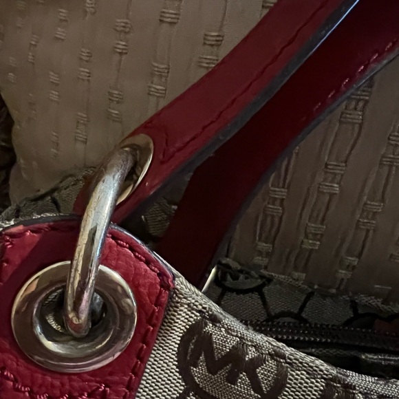 Michael Kors Ludlow Satchel - Picture 5 of 17